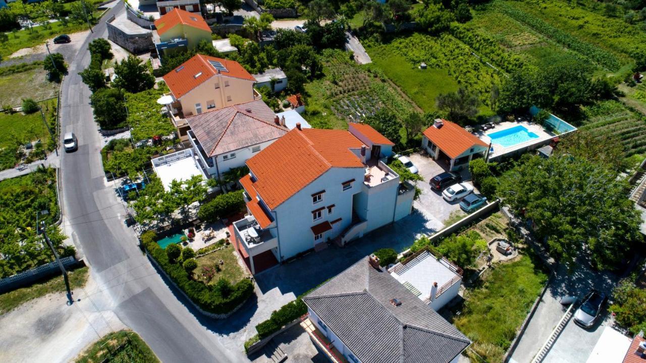 Family Friendly Apartments With A Swimming Pool Supetarska Draga - Donja, Rab - 2019 Extérieur photo