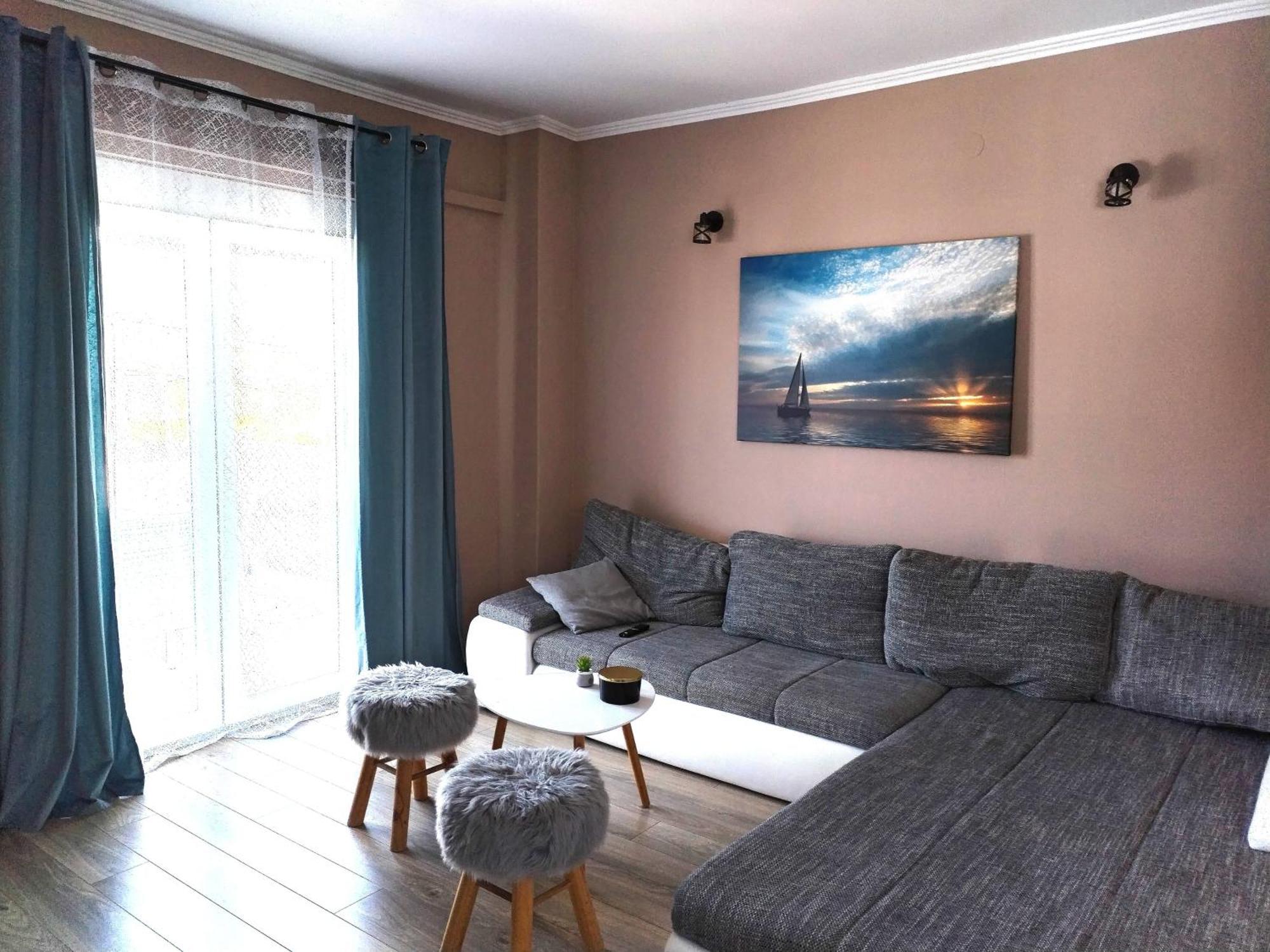 Family Friendly Apartments With A Swimming Pool Supetarska Draga - Donja, Rab - 2019 Chambre photo