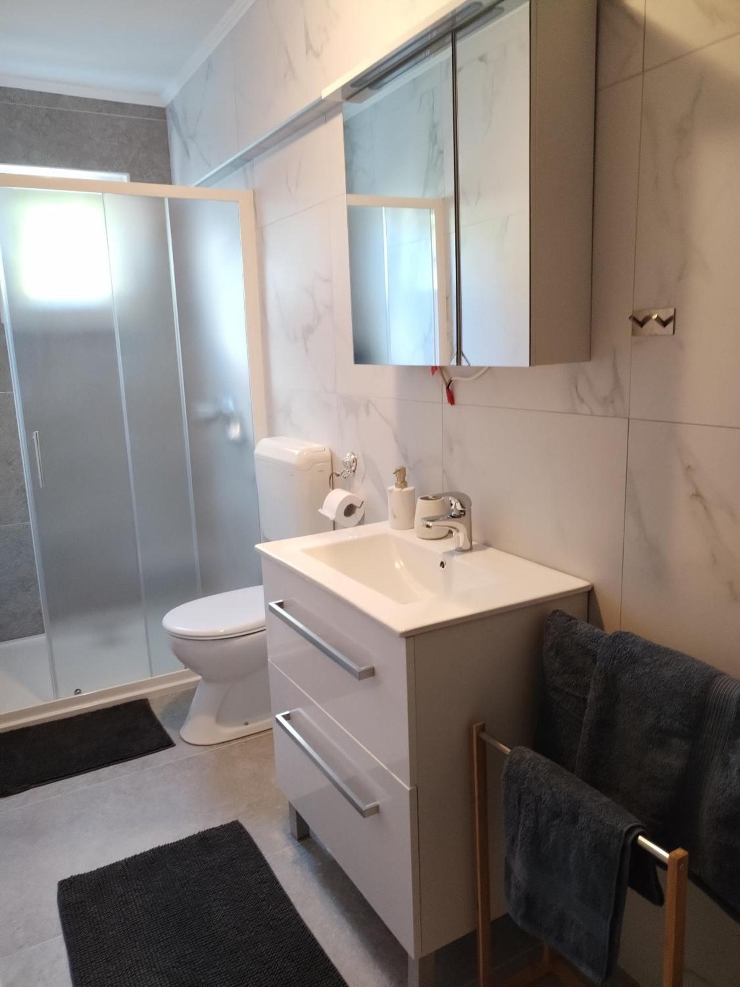 Family Friendly Apartments With A Swimming Pool Supetarska Draga - Donja, Rab - 2019 Extérieur photo