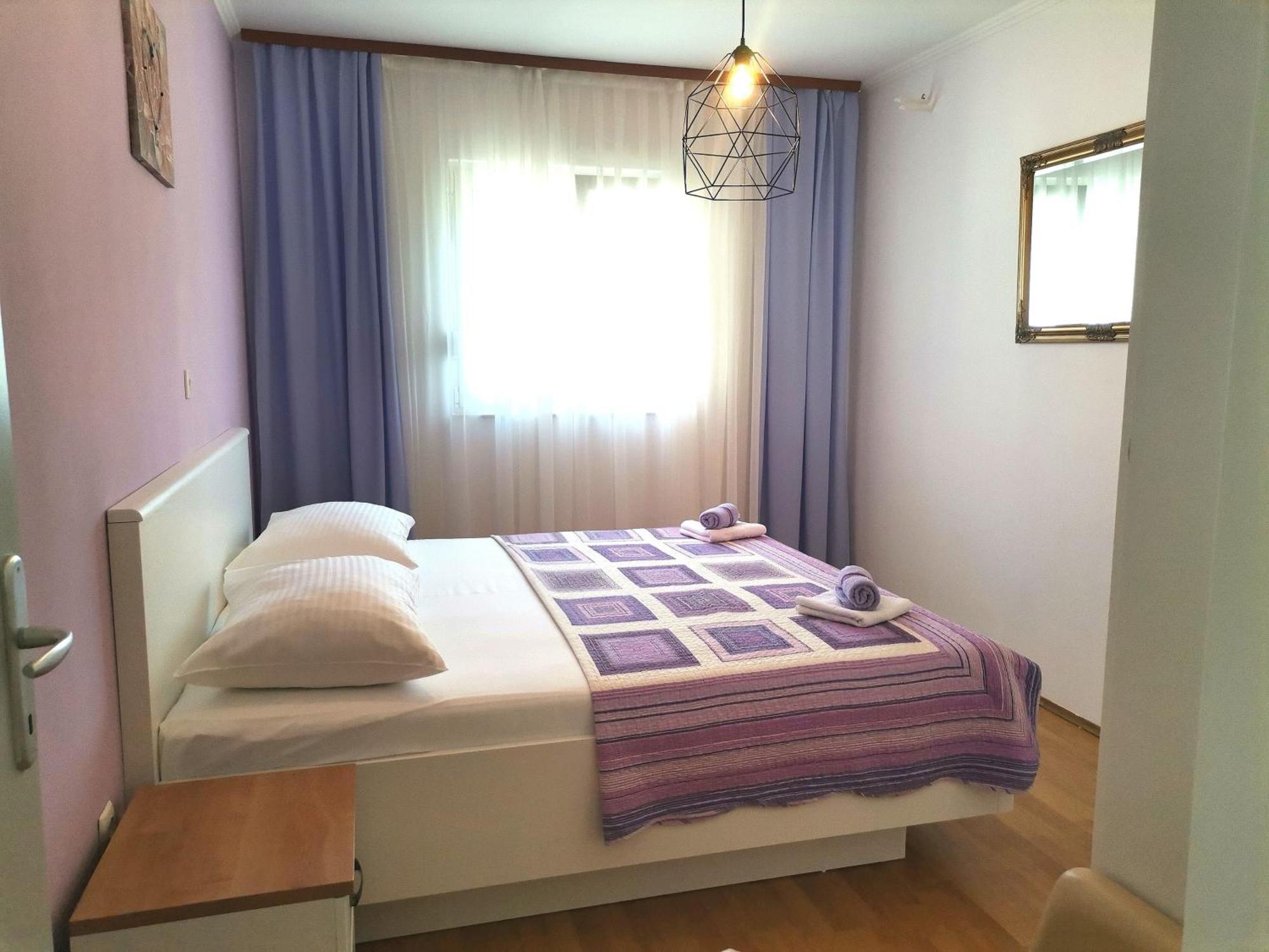Family Friendly Apartments With A Swimming Pool Supetarska Draga - Donja, Rab - 2019 Extérieur photo